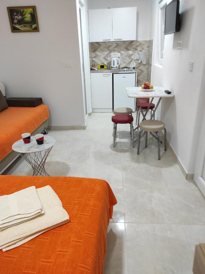 Apartmani Ceca 012 Sutomore Kültér fotó